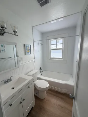 $2,100 | 415 9th Avenue North, Unit 415, Lake Worth Beach, FL 33460