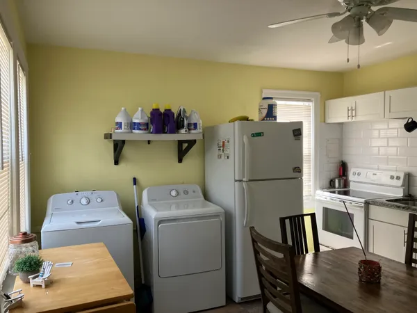 $2,100 | 415 9th Avenue North, Lake Worth Beach, FL 33460