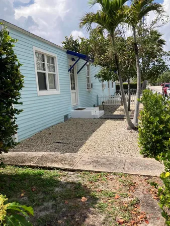 $2,100 | 415 9th Avenue North, Unit 415, Lake Worth Beach, FL 33460