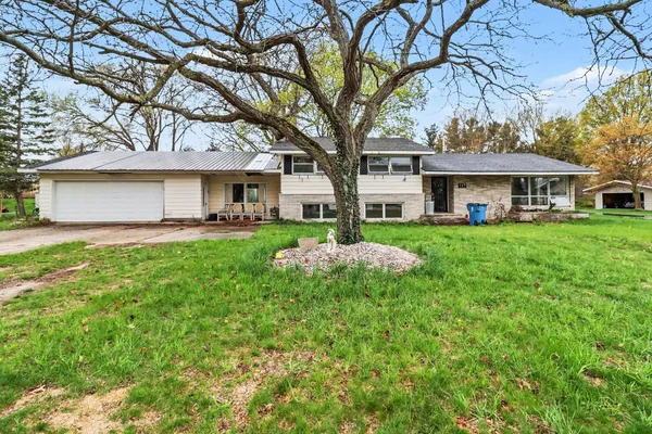 $199,000 | 117 Apple Street, Hart, MI 49420