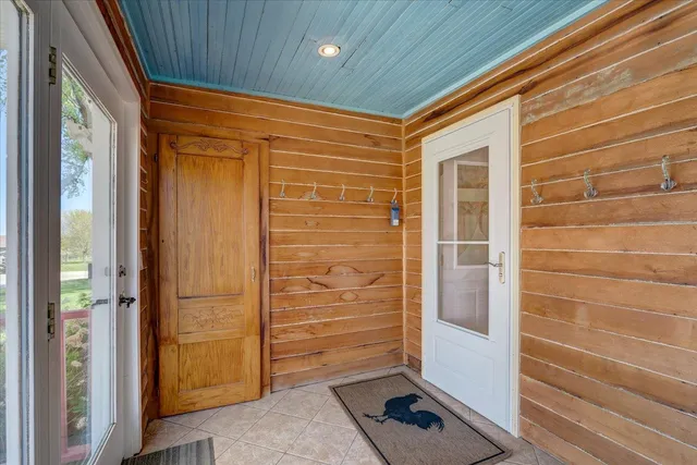 $640,000 | 3756 County Highway North, Milton, WI 53563