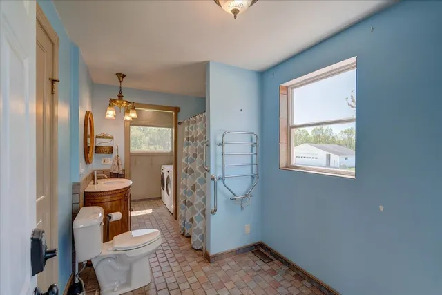 $640,000 | 3756 County Highway North, Milton, WI 53563