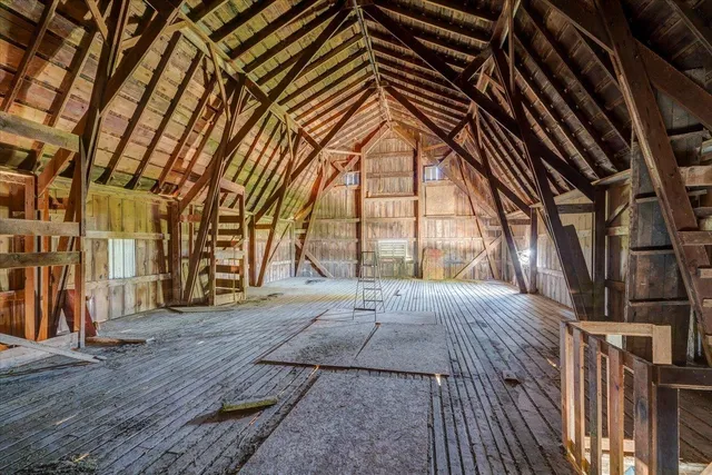 $640,000 | 3756 County Highway North, Milton, WI 53563