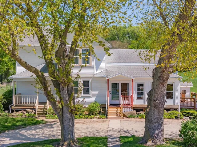 $640,000 | 3756 County Highway North, Milton, WI 53563