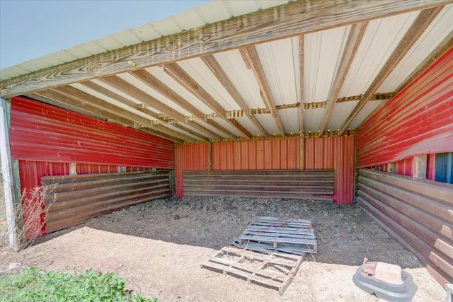 $640,000 | 3756 County Highway North, Milton, WI 53563