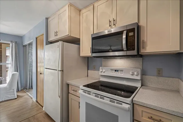 $429,000 | 25 Waipaa Lane, Unit 44201, Wailuku, HI 96793