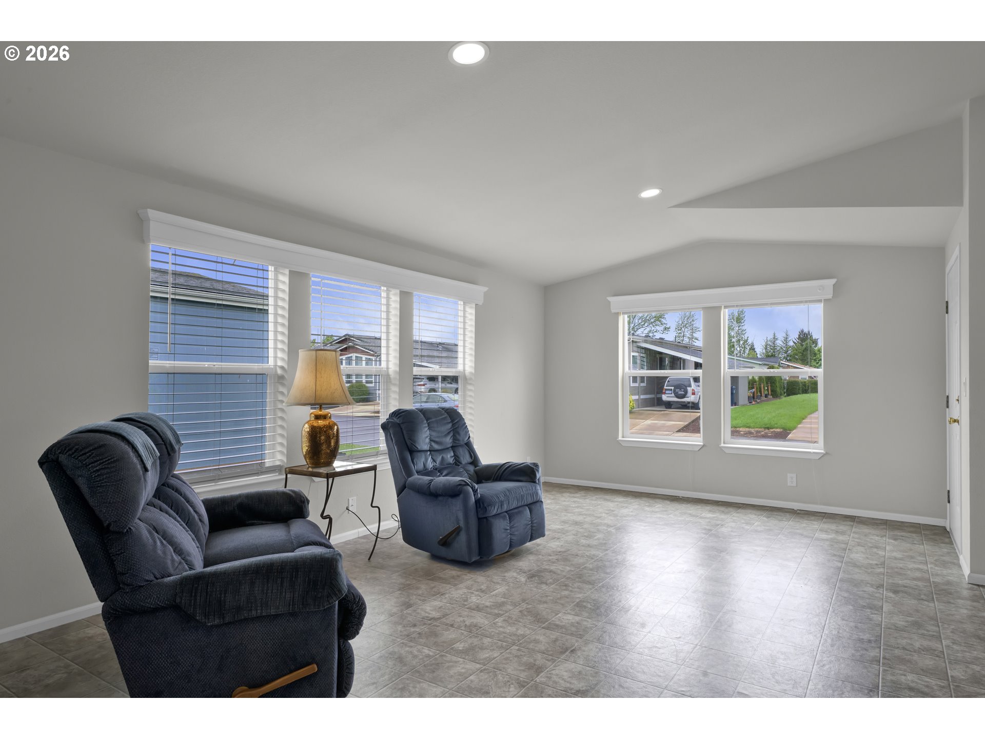 310 Pitney Lane, Unit 71 Junction City, OR 97448 - Photo 10 of 40