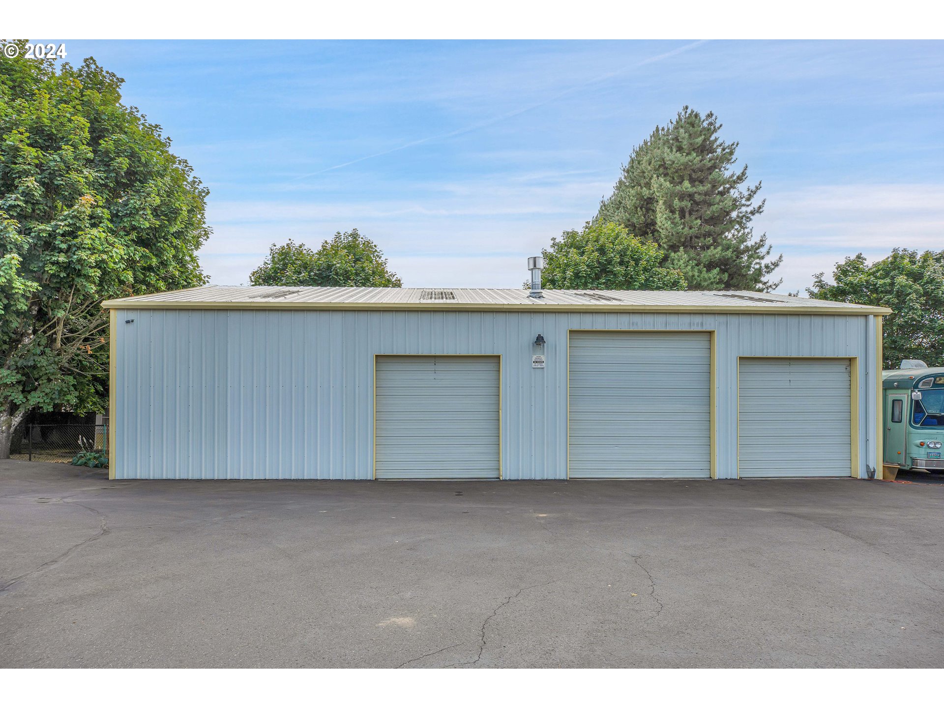28930 Southeast Powell Valley Road Gresham, OR 97080 - Photo 24 of 38 a view of outdoor space yard and garage