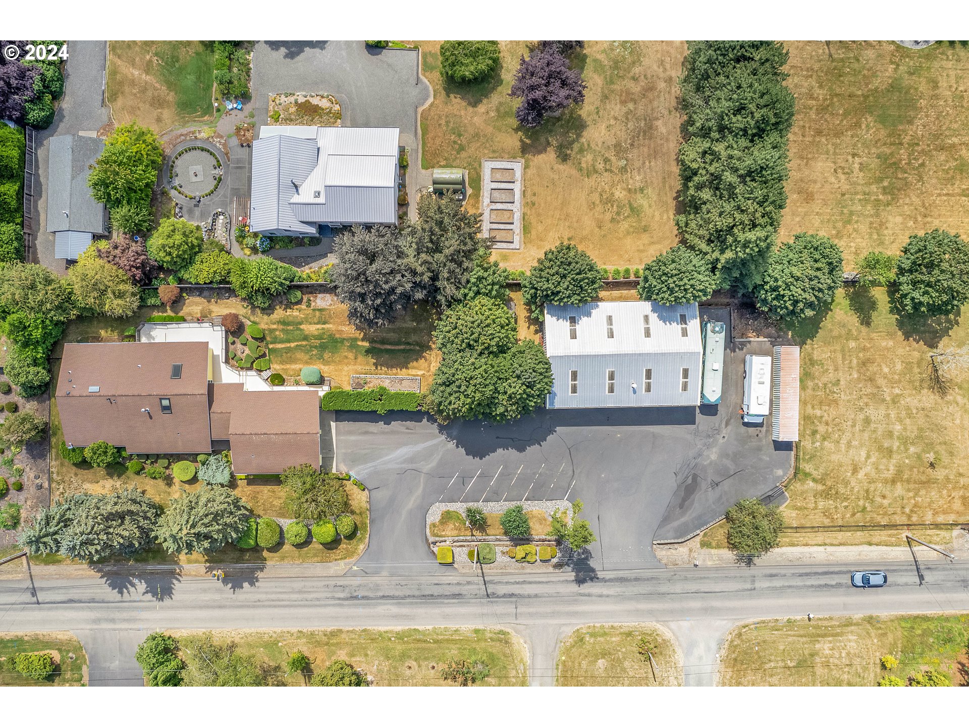 28930 Southeast Powell Valley Road Gresham, OR 97080 - Photo 37 of 38 a view of a city with tall buildings