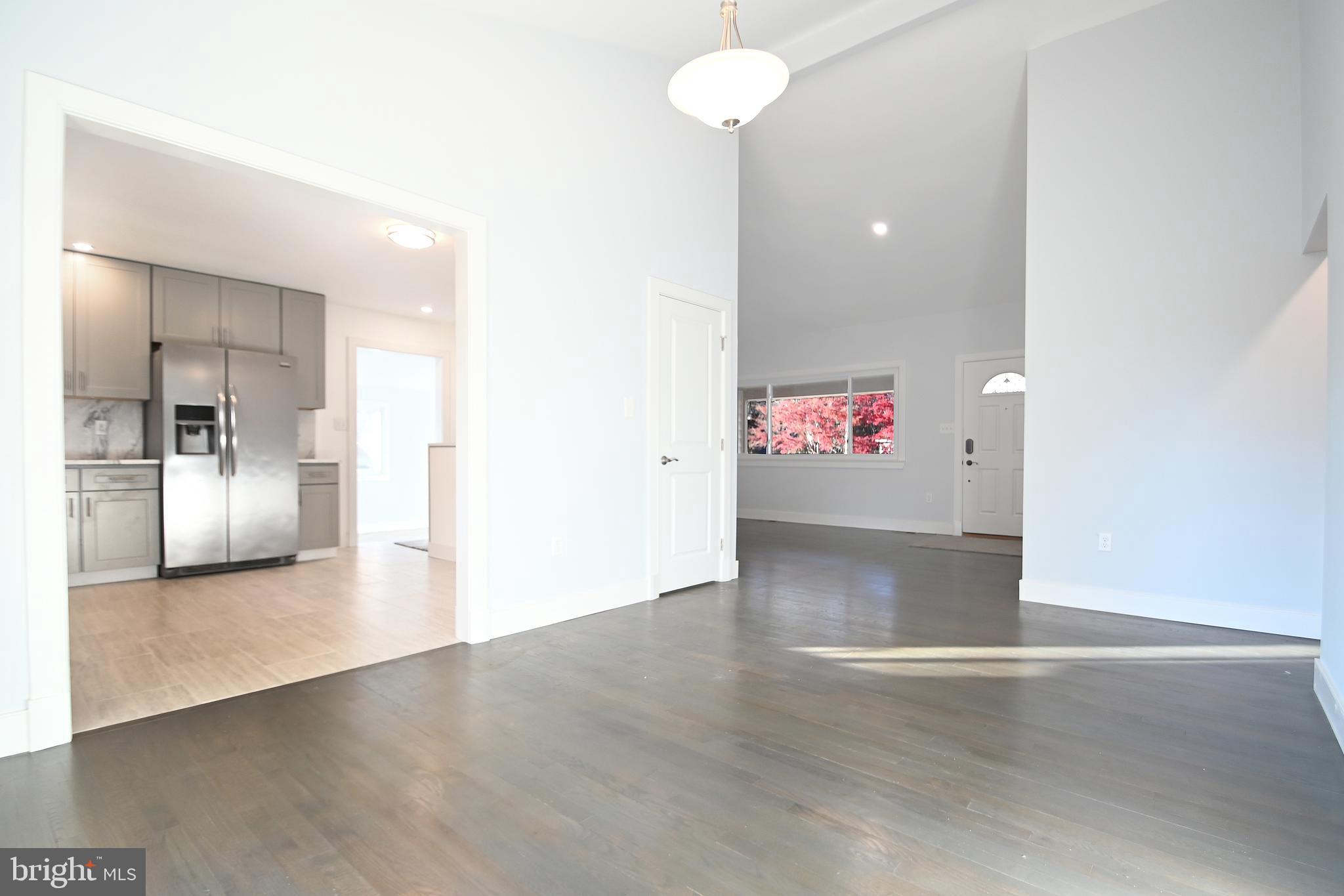 625 Rolling Dale Road Annapolis, MD 21401 - Photo 15 of 40 dining room
