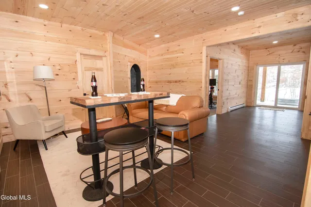 $599,900 | 360-372 Beattie Hollow Road, Salem, NY 12865