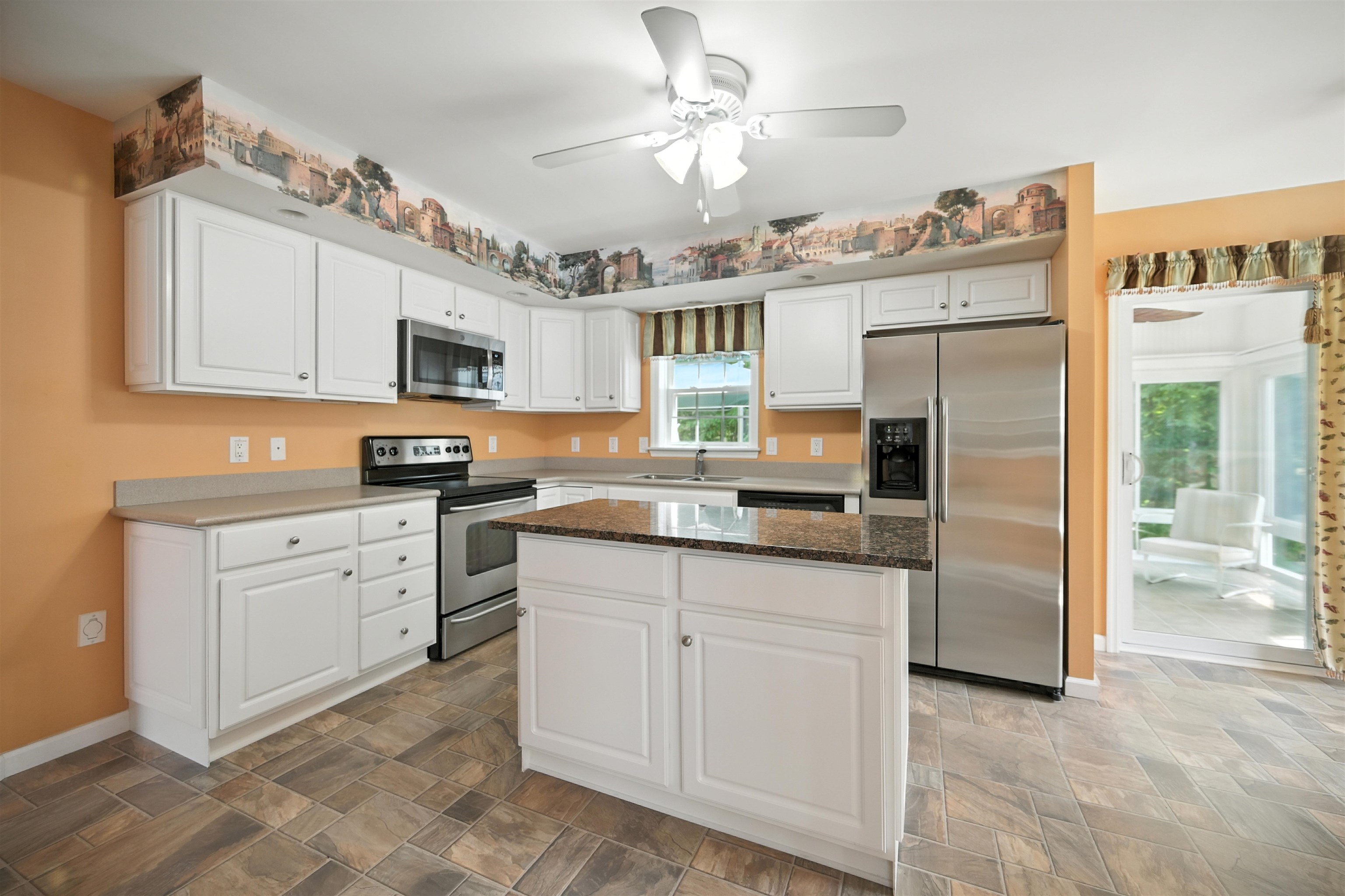 16 Sawmill Ridge, Unit 4114 Sandown, NH 03873 - Photo 19 of 54