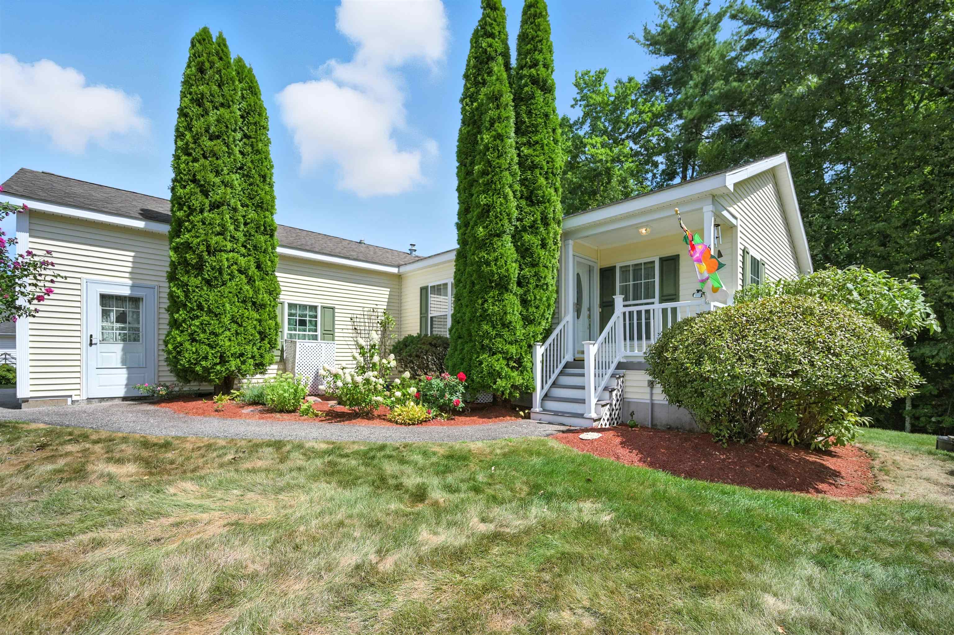 16 Sawmill Ridge, Unit 4114 Sandown, NH 03873 - Photo 2 of 54