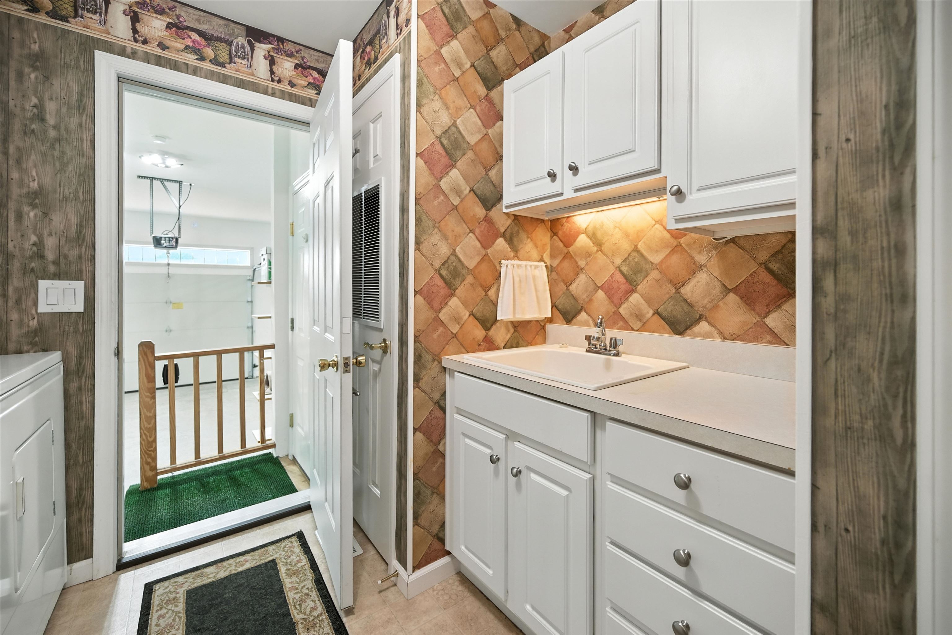 16 Sawmill Ridge, Unit 4114 Sandown, NH 03873 - Photo 34 of 54