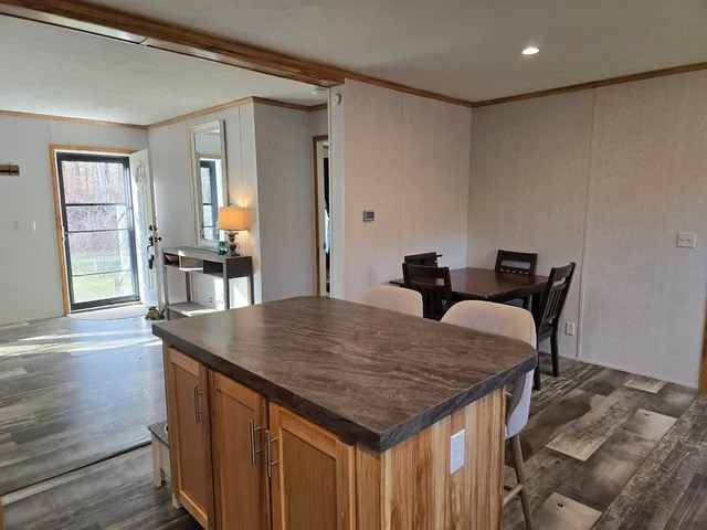 $300,000 | 72 Sawmill Road, Pownal, VT 05201