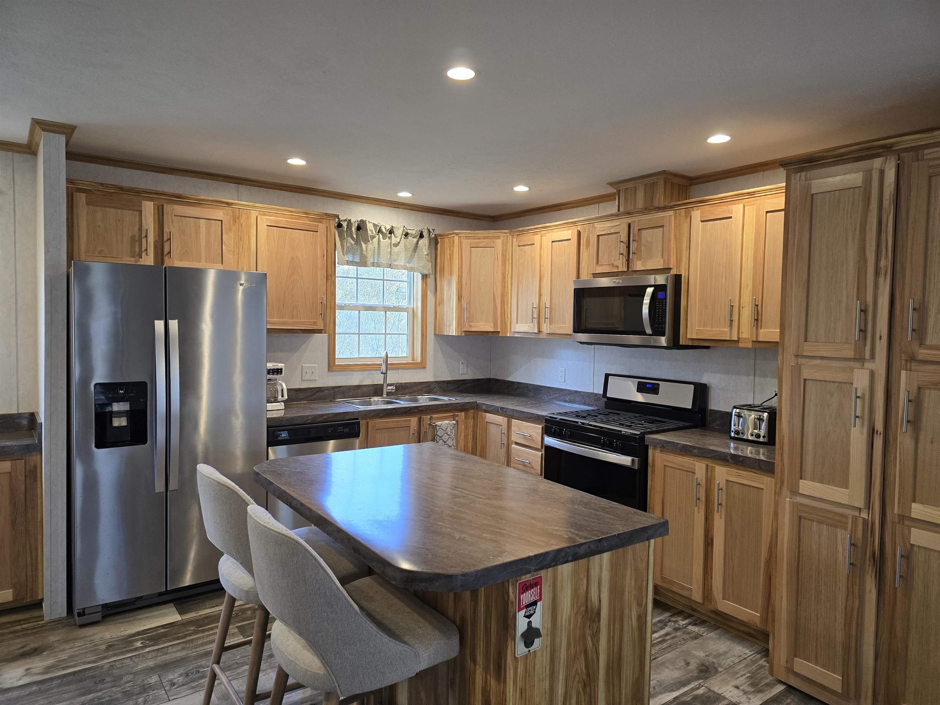 72 Sawmill Road Pownal, VT 05201 - Photo 3 of 28