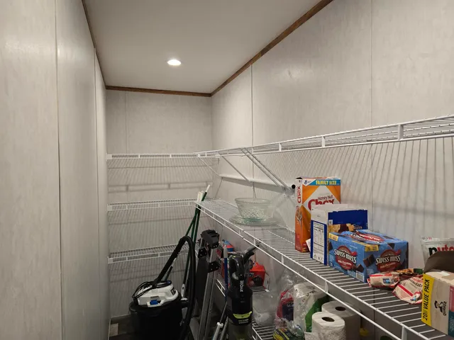 $300,000 | 72 Sawmill Road, Pownal, VT 05201