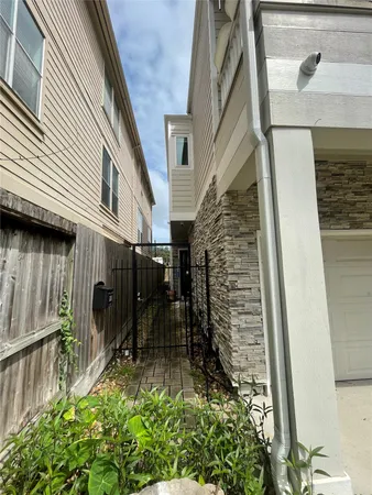 $4,500 | 1211 Marconi Street, Houston, TX 77019