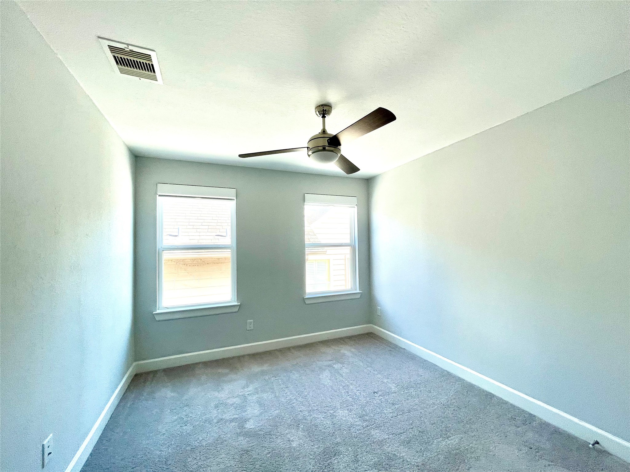 1211 Marconi Street Houston, TX 77019 - Photo 37 of 42 a view of empty room with windows