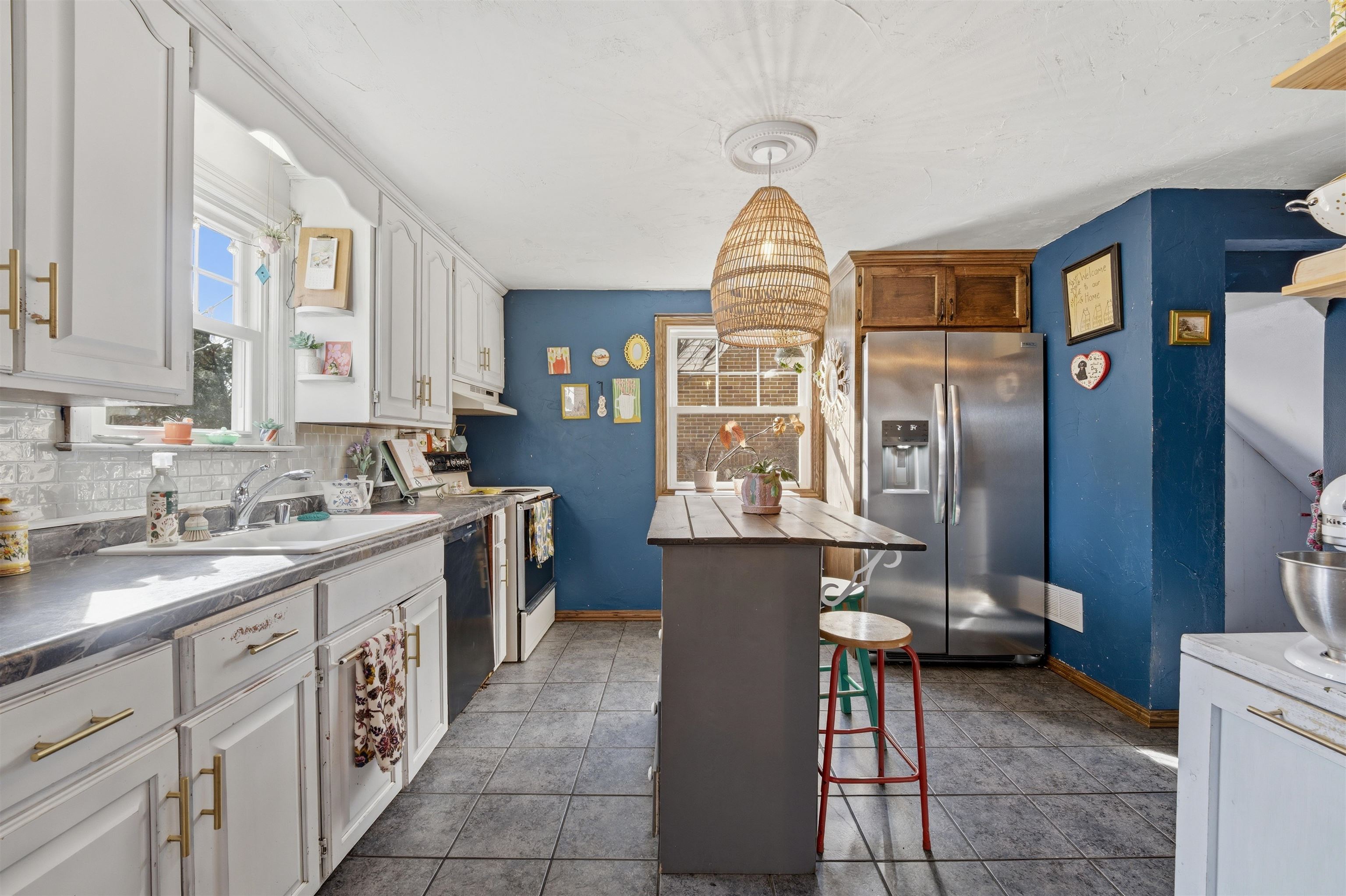 1019 West Oklahoma Street Appleton, WI 54914 - Photo 12 of 36