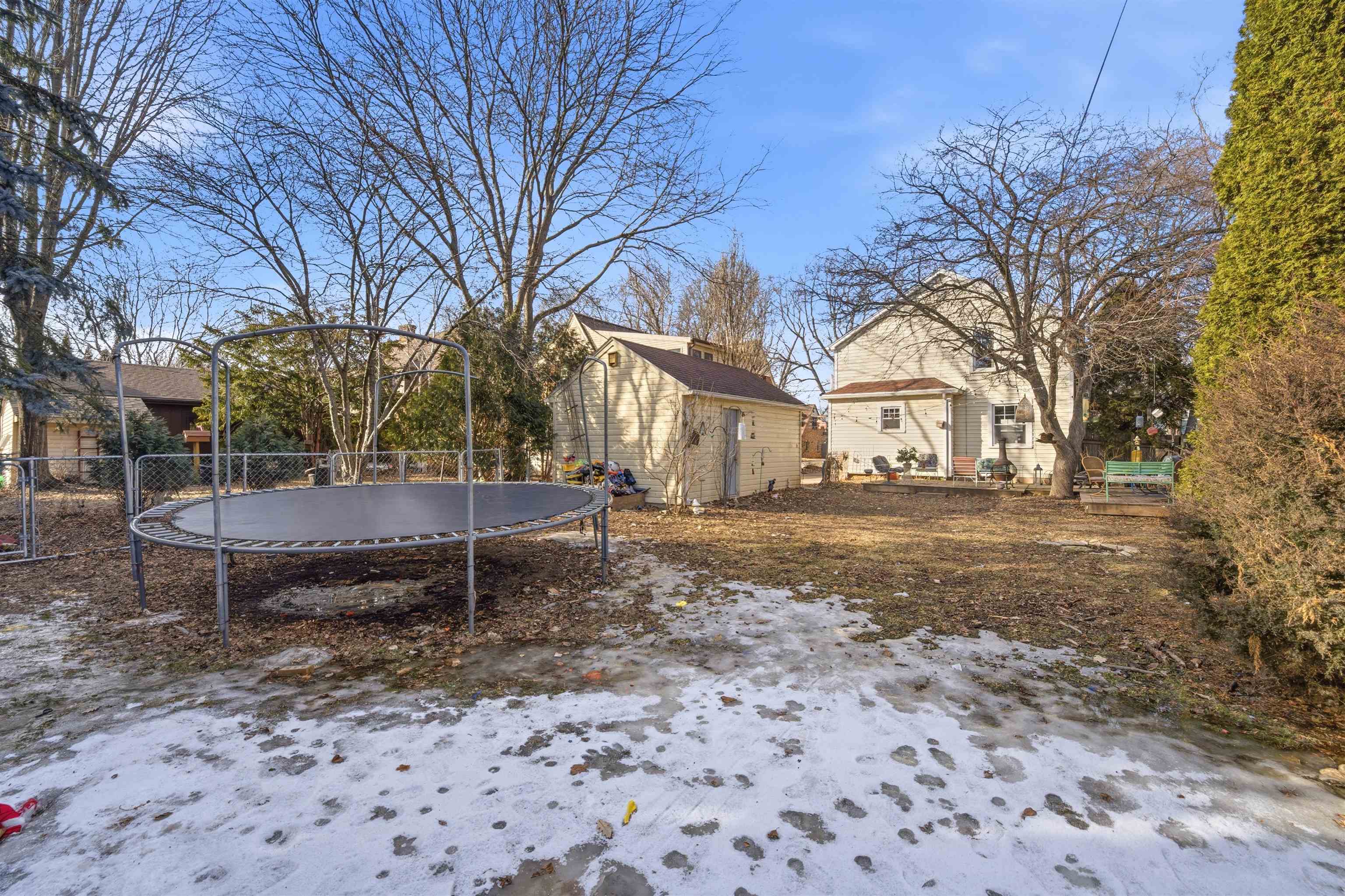 1019 West Oklahoma Street Appleton, WI 54914 - Photo 5 of 36