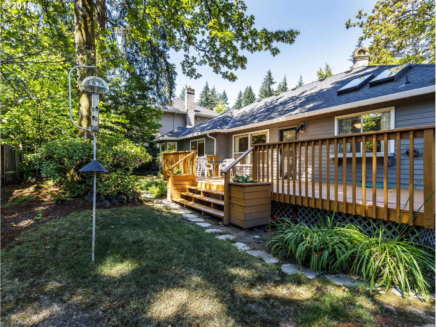 15100 Southwest Gull Drive Beaverton, OR 97007 - Photo 26 of 29 Yard