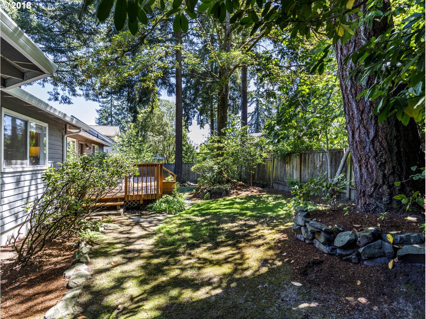15100 Southwest Gull Drive Beaverton, OR 97007 - Photo 28 of 29 Yard