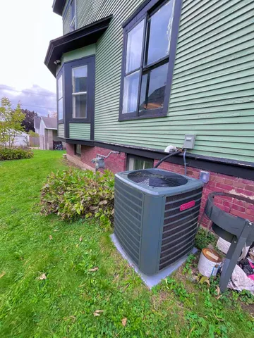 $385,000 | 3849 East Cudahy Avenue, Cudahy, WI 53110