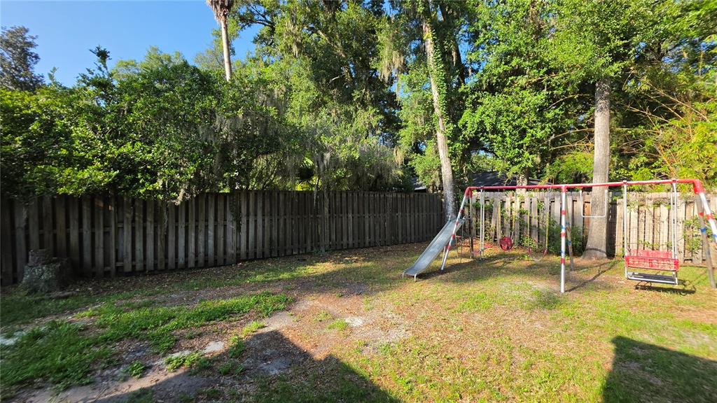 1624 Southwest 77th Terrace Gainesville, FL 32607 - Photo 22 of 25 Gallery Image 22