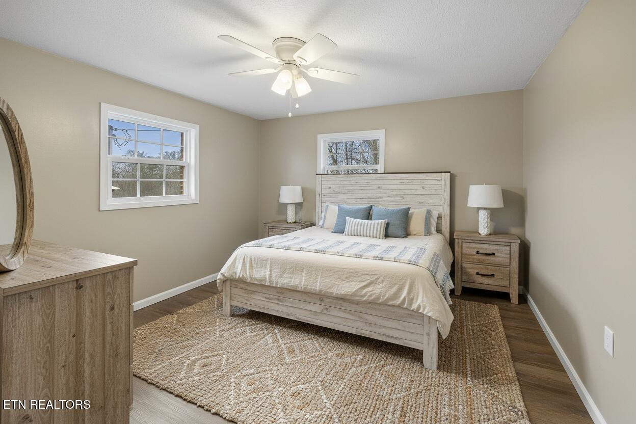 161 Steele Road Vonore, TN 37885 - Photo 27 of 43 Staged Guest Bedroom