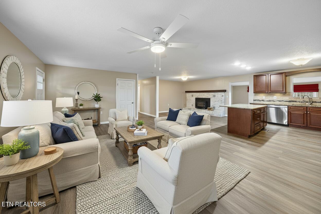 161 Steele Road Vonore, TN 37885 - Photo 4 of 43 Open Concept Virtually Staged