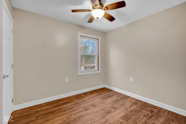 $215,000 | 1980 East County Road 100 South, North Vernon, IN 47265