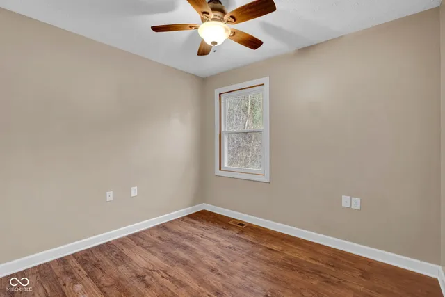 $215,000 | 1980 East County Road 100 South, North Vernon, IN 47265