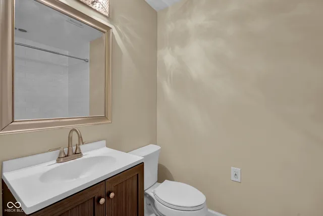 $215,000 | 1980 East County Road 100 South, North Vernon, IN 47265