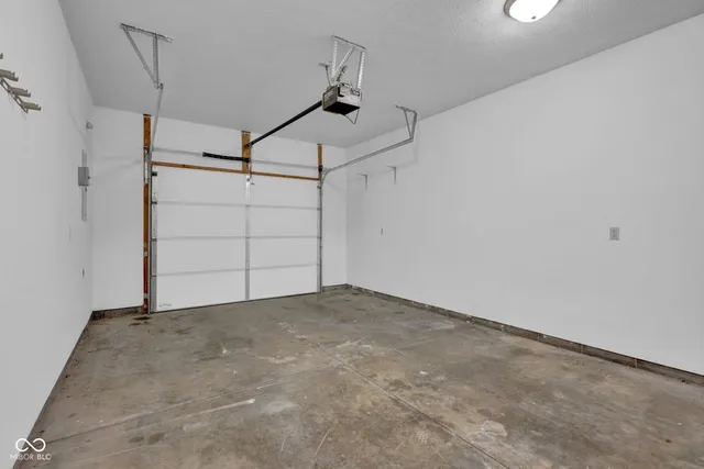 $215,000 | 1980 East County Road 100 South, North Vernon, IN 47265