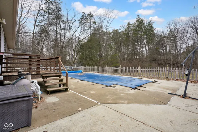 $215,000 | 1980 East County Road 100 South, North Vernon, IN 47265