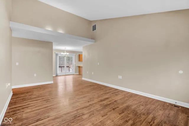 $215,000 | 1980 East County Road 100 South, North Vernon, IN 47265