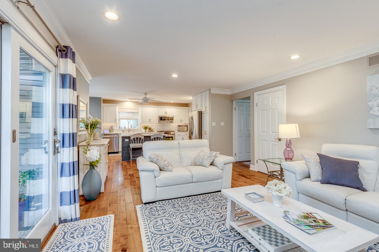 8 Fox Run Drive Mount Laurel, NJ 08054 - Photo 4 of 33 Open Floor Plan