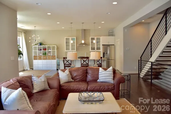 $3,750 | 916 Westbrook Drive, Unit B, Charlotte, NC 28202