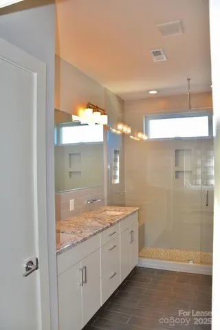 $3,850 | 916 Westbrook Drive, Unit B, Charlotte, NC 28202