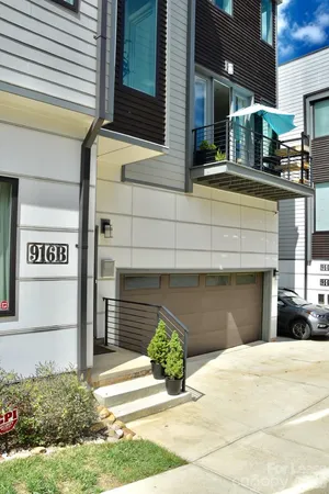 $3,750 | 916 Westbrook Drive, Unit B, Charlotte, NC 28202