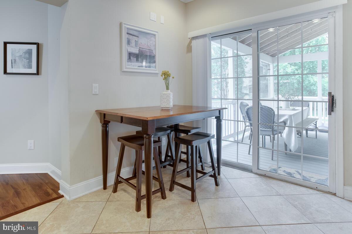 6505 Walker Branch Drive Laurel, MD 20707 - Photo 19 of 60 Eat in kitchen