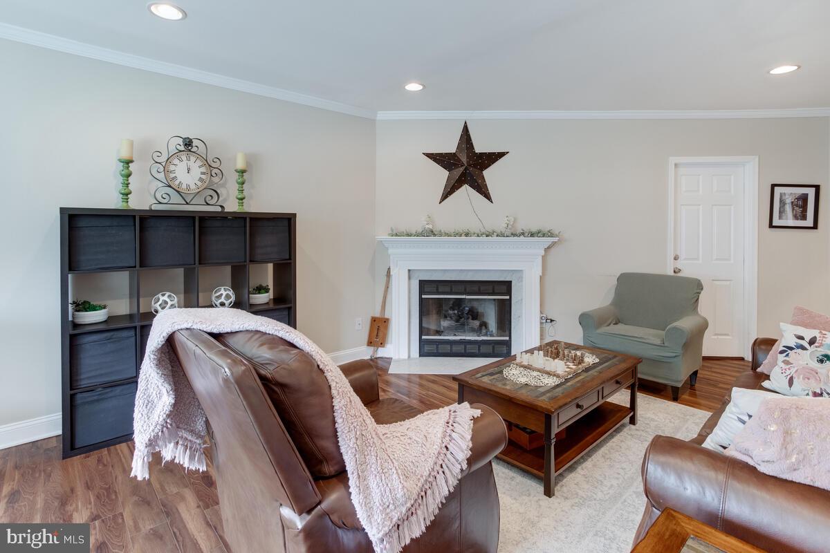 6505 Walker Branch Drive Laurel, MD 20707 - Photo 24 of 60 Family room main level