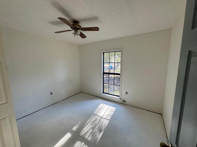446 John King Road Crestview, FL 32539 - Photo 10 of 14 a view of an empty room with a window
