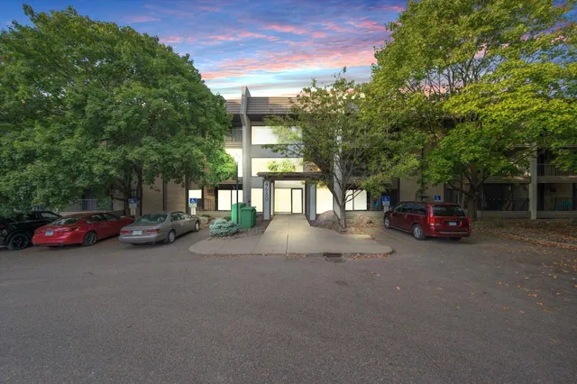 $125,000 | 4680 Tower Street Southeast, Unit 109, Prior Lake, MN 55372