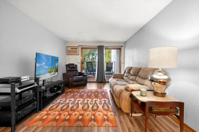 $125,000 | 4680 Tower Street Southeast, Unit 109, Prior Lake, MN 55372