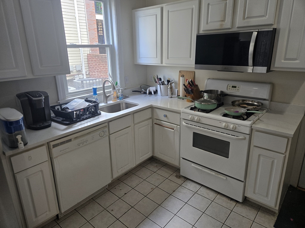 29 Mapleton Street, Unit 1 Boston, MA 02135 - Photo 1 of 11
