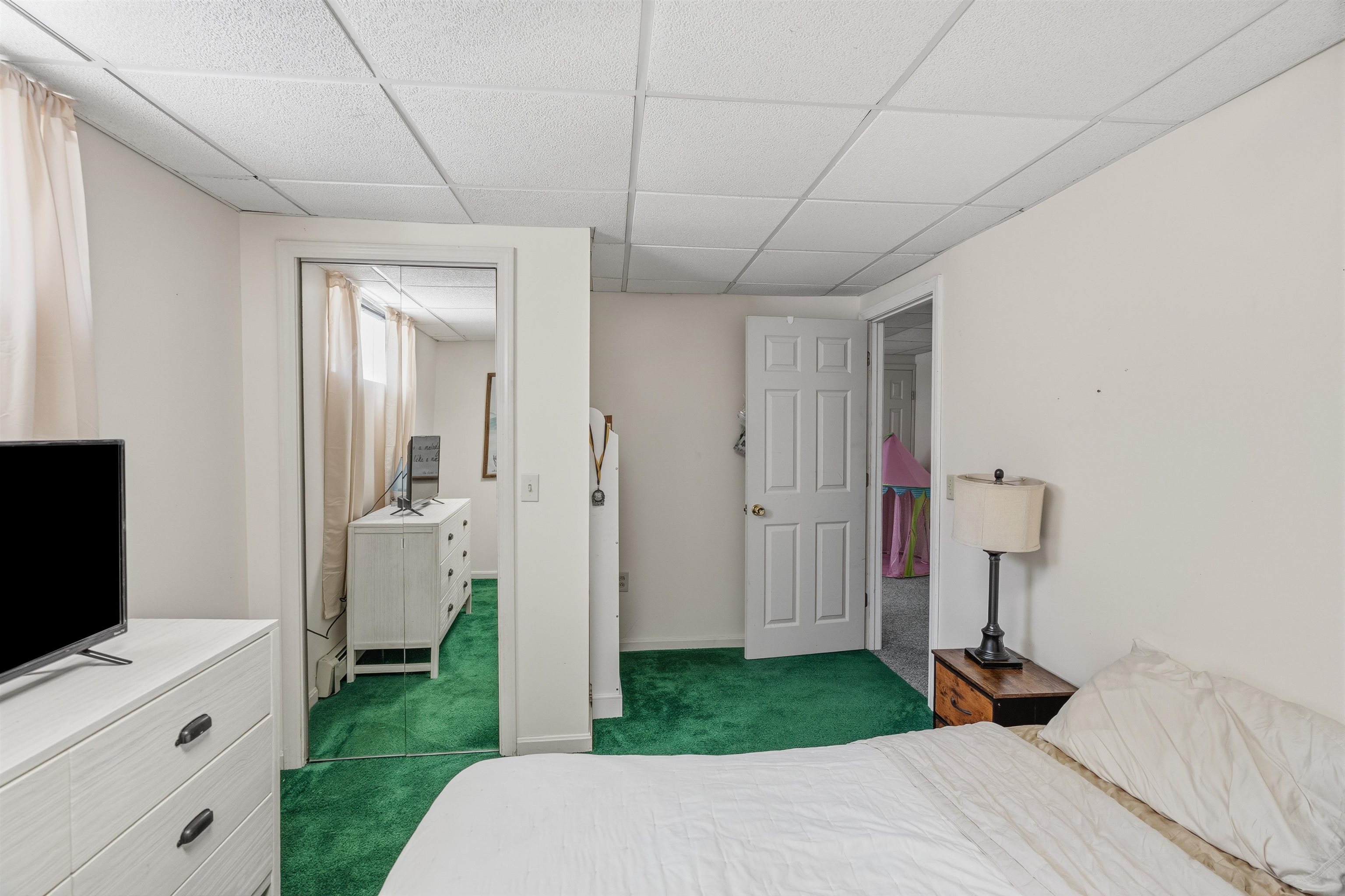506 Mammoth Road Londonderry, NH 03053 - Photo 24 of 38 Gallery Image 24