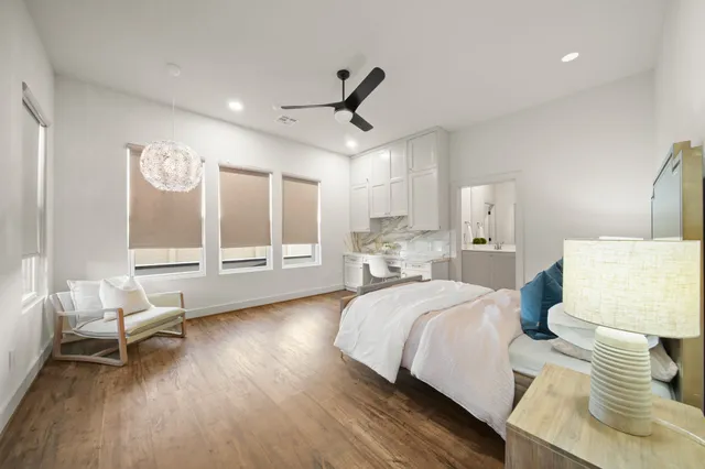 $1,400,000 | 5434 Windswept Lane, Houston, TX 77056