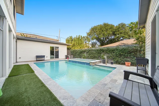 $1,400,000 | 5434 Windswept Lane, Houston, TX 77056